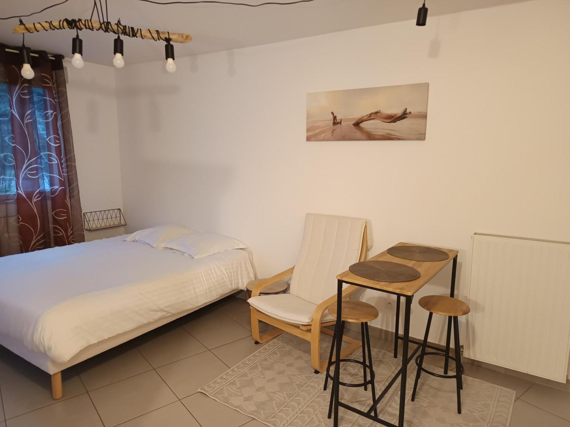 Villa'Vi Lyon Est Chambres D'Hotes Saint-Priest  Eksteriør billede